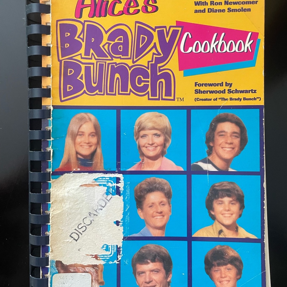 Vintage Alice's Brady Bunch Cookbook